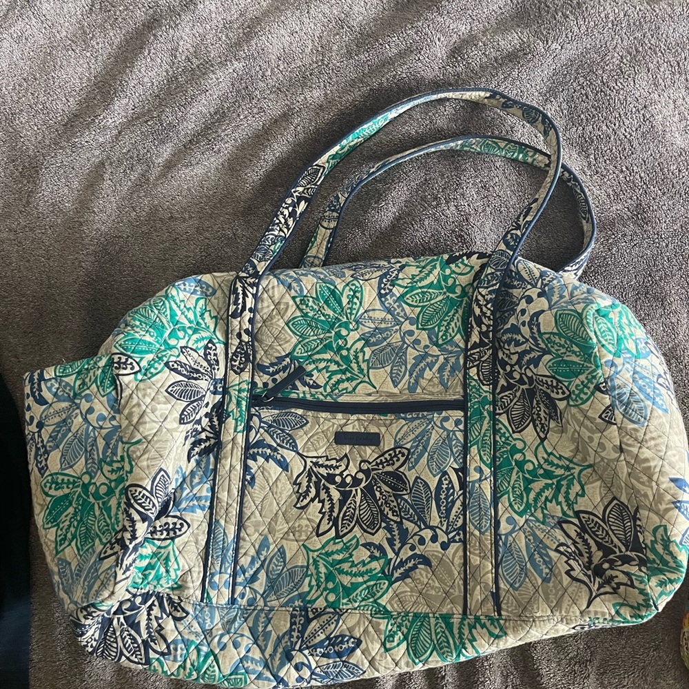 Floral Quilted Tote Bag - Blue and Green
LIKE NEW!